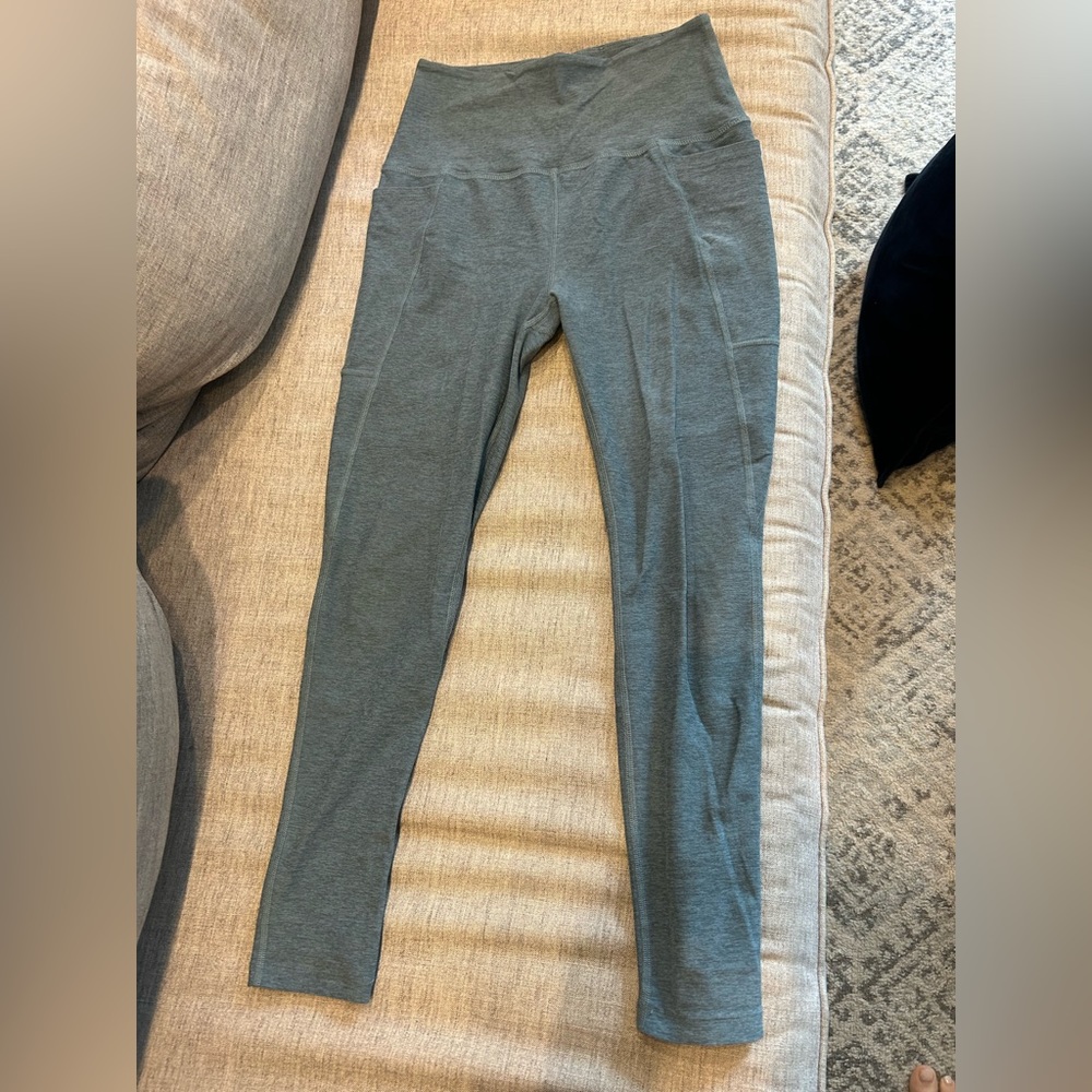 Spacedye Out Of Pocket High Waisted Midi Legging - size medium